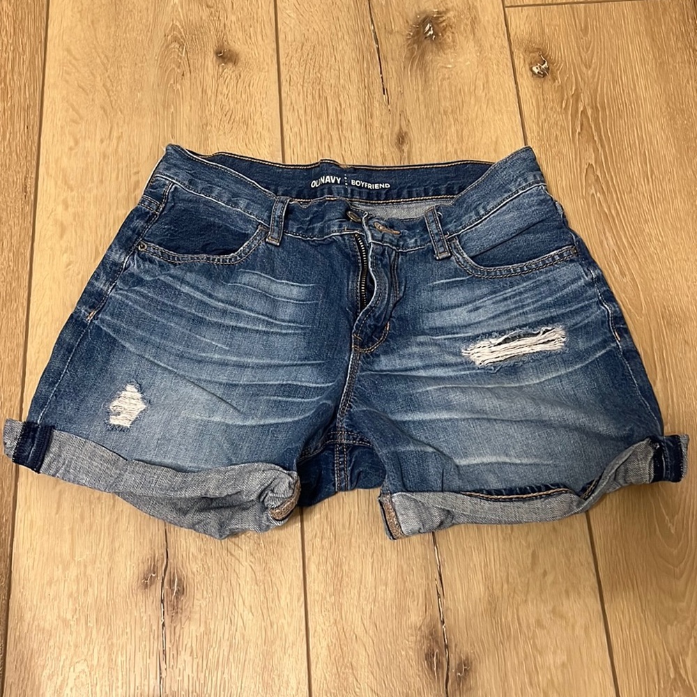 Old Navy Boyfriend Shorts Ripped - Size 2